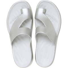 Getaway Metallic Platform Toe Loop