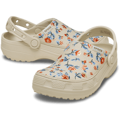 Classic Crafted Floral Clog